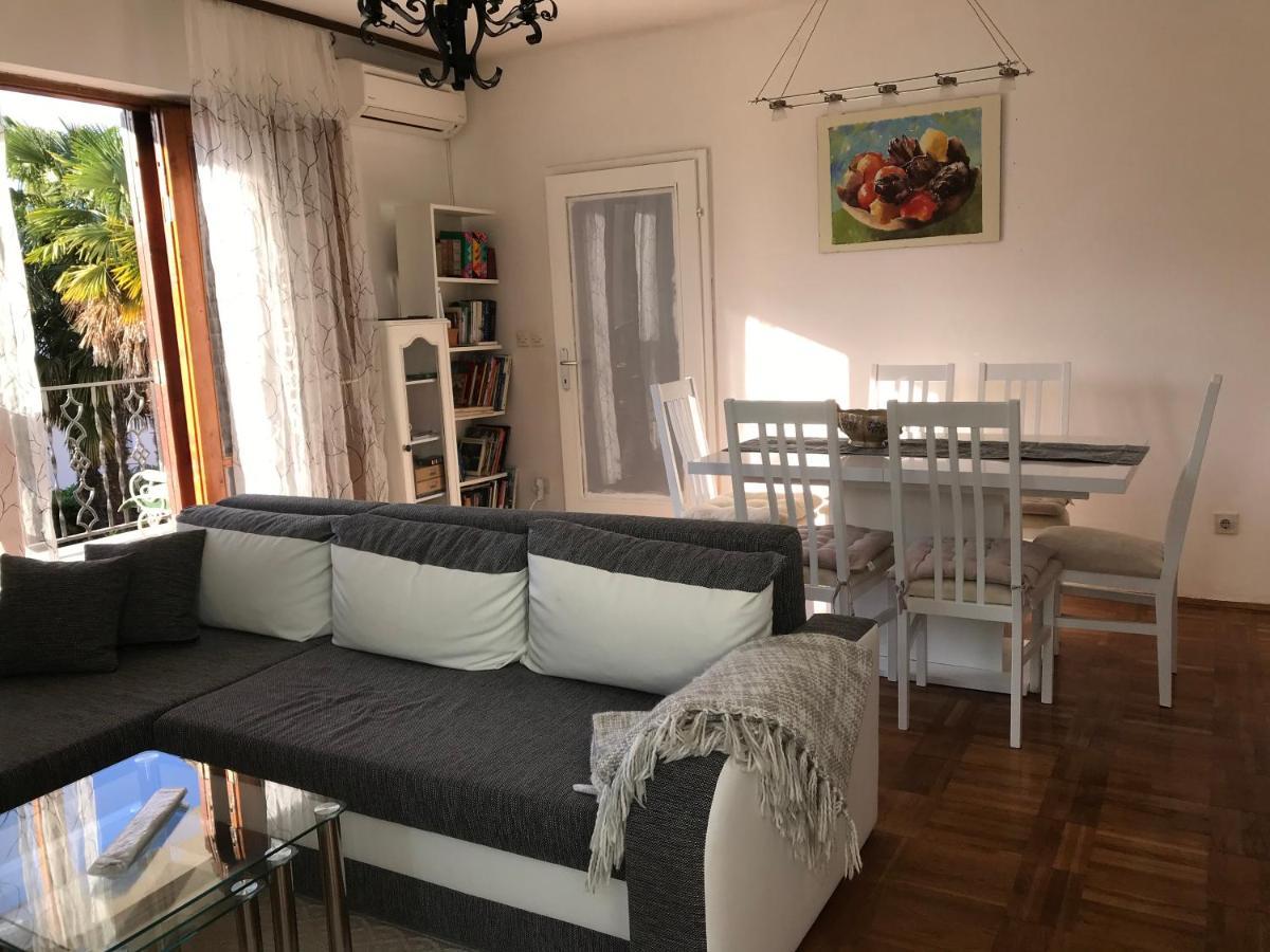 Apartment Aquamarin, Blizu Mora S Pogledom Na More, Za Do 6 Osoba มาลินสกา ภายนอก รูปภาพ
