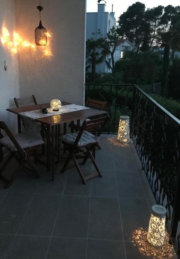 Apartment Aquamarin, Blizu Mora S Pogledom Na More, Za Do 6 Osoba มาลินสกา ภายนอก รูปภาพ